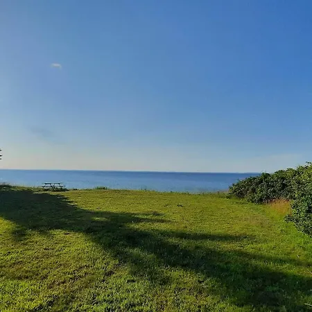 Сasa de vacaciones Modern Retreat With - By Traum *